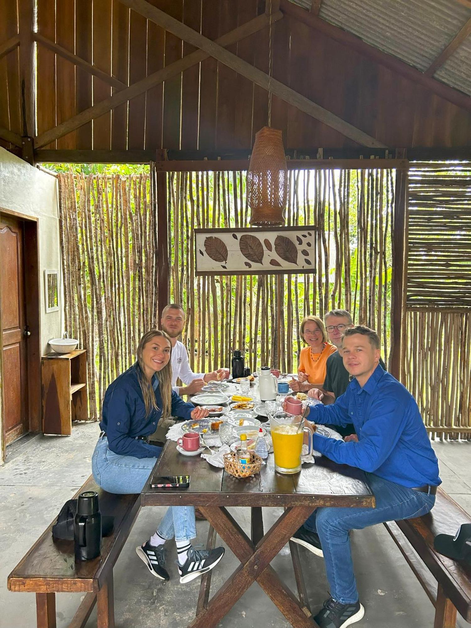 Ponta Poranga Jungle Lodge Manaus Zewnętrze zdjęcie